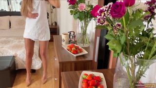 Adeline Murphy - A Morning In Adeline Murphy's Life. She Shows Her Perfect Body And Masturbates In Front Of A Mirror - FullHD 1080P