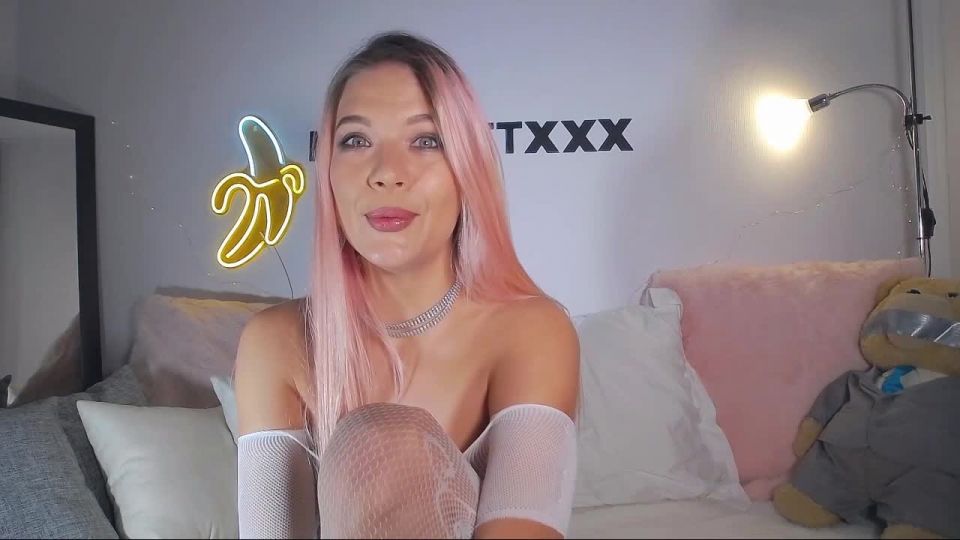 NicoletteXXX Penetration Double Size Dildo In Deepthroat And Pussy - (Webcam)