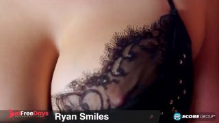 [GetFreeDays.com] PAWG ALERT - Ryan Smiles Porn Clip June 2023