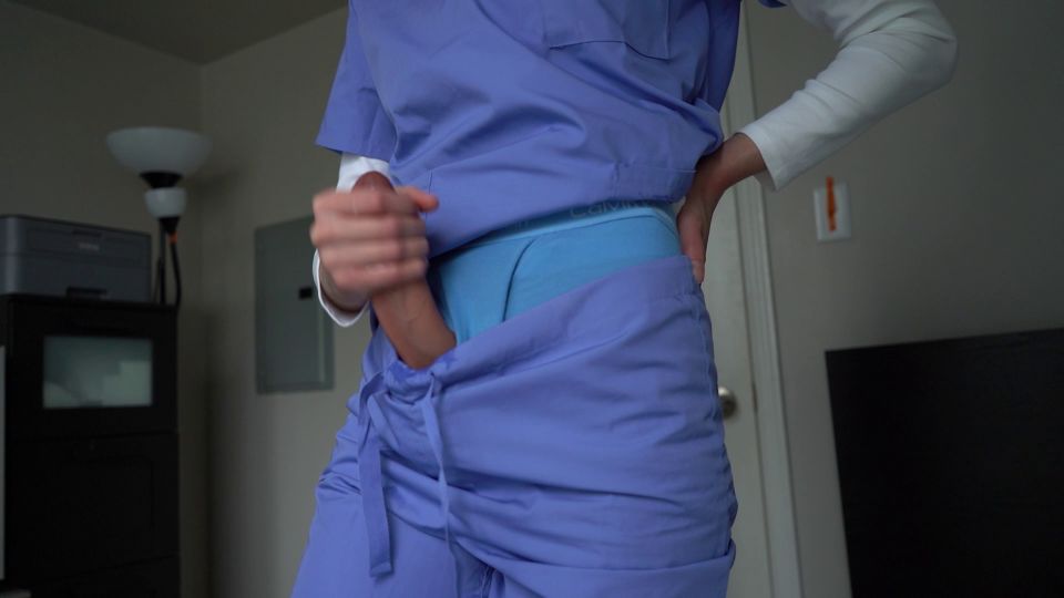 Imilia Audley - Futa Doctor cura tu pequeño pene - FullHD 1080P