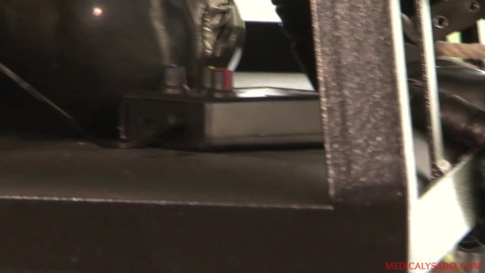 porno online video 5 porno viejo hombre y adolescentes bdsm bdsm porno  jaula colgante  dominatrix