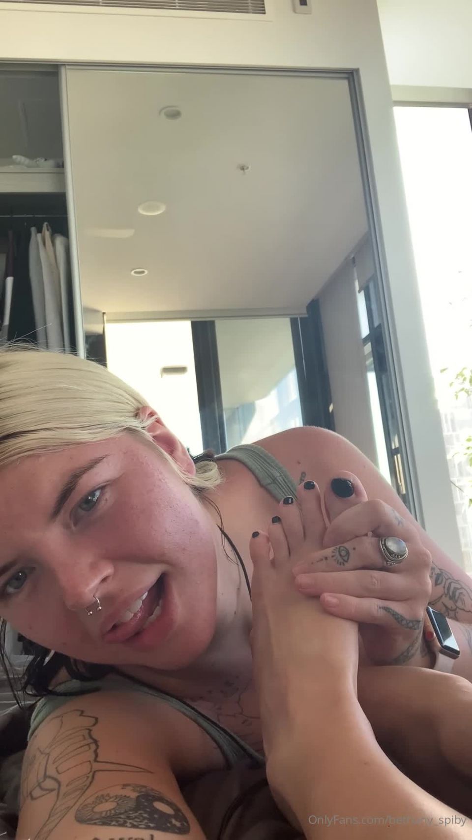 Bethany spiby BethanyspibyFor all my foot fetish fans - 18-04-2020 - SiteRip