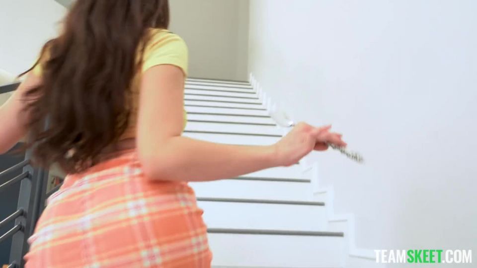 Aubree Valentine - More Than Meets the Eye - Anal