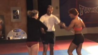[xfights.to] European Fight Club - Ani and Kira vs Fritz keep2share k2s video
