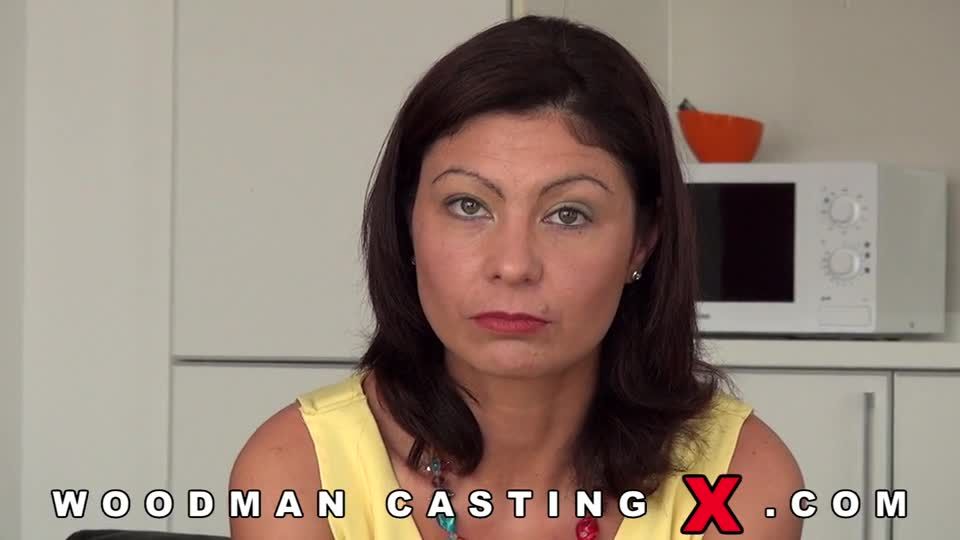 Julia Gomez casting X Casting!