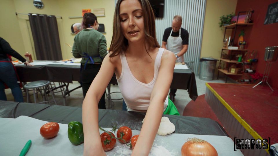 Serena Hill - Cooking Class Tits and Ass - 29 April 2024 - Tits