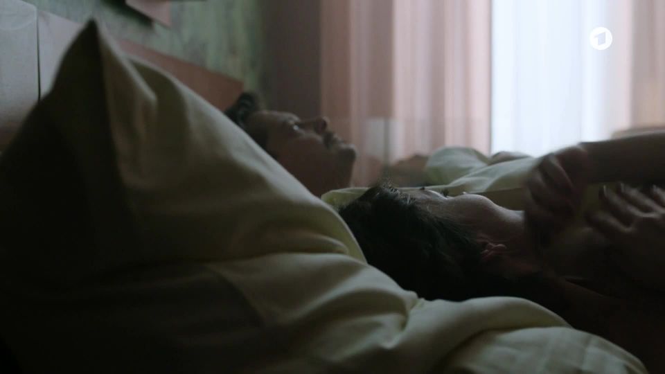 Jeanne Tremsal - Falk s02e03 (2020) HD 1080p - (Celebrity porn)