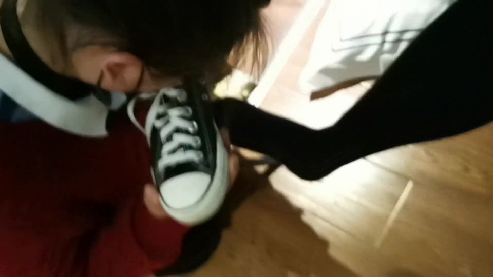 Chinese Lesbian Foot Worship amateur 