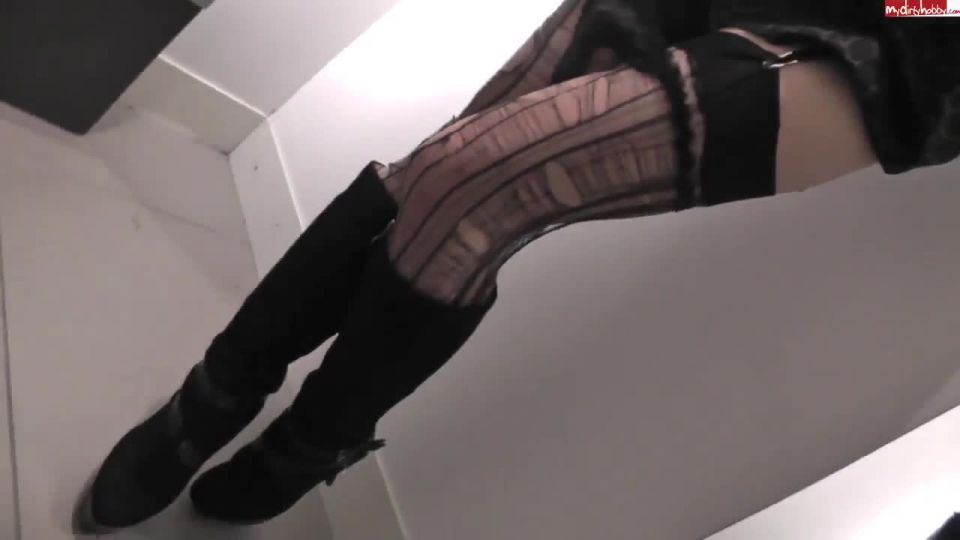 GotButMegMDH Versaute Spiele in der Umkleide