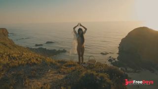 [GetFreeDays.com] Atmospheric Naked Sunset Meditation Ocean Cliffs Porn Stream January 2023