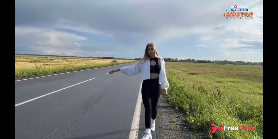 [GetFreeDays.com] Hot Bitch Hitchhikes in Tight Leggings and Pays for the Ride with Sex Sex Leak October 2022