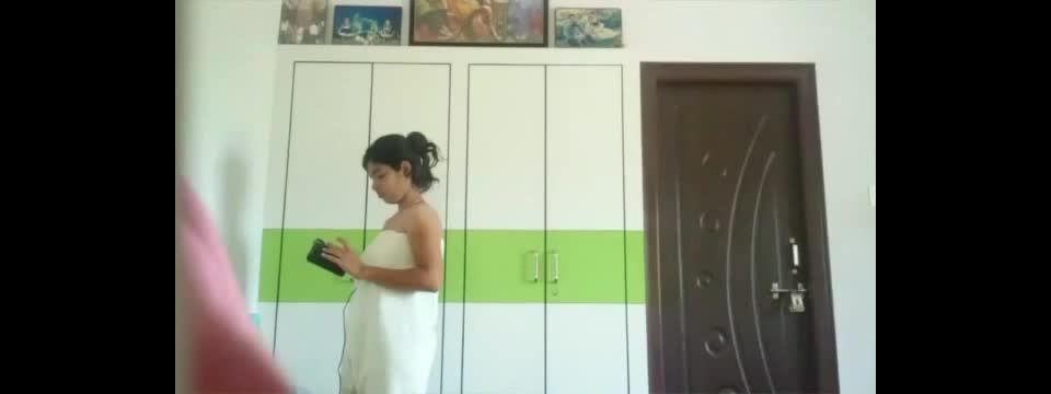 Porn tube Juicy Indian Teen Nude