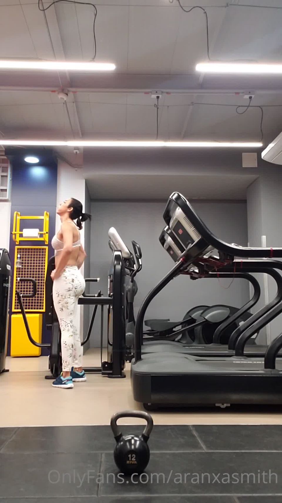 aranxasmith 19-05-2020-40699036-(Shemale porn)