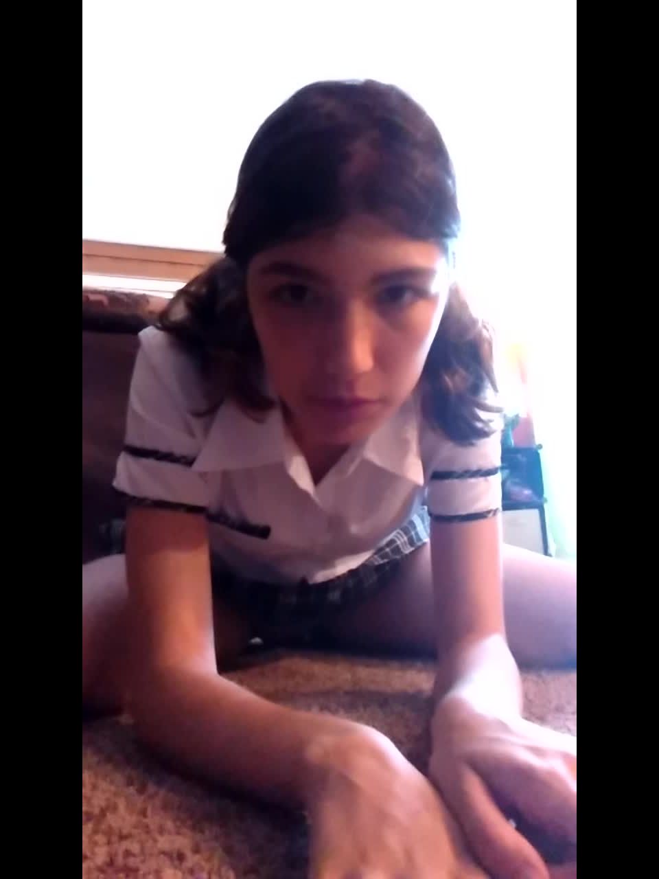 Annabelle Bestia - Big Brother School girl Skype call