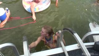 Lizzie Starts To Strip In Front Of Everyone On The Boat Public