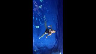 TiffanyLeiddi 10-02-2020-14678270