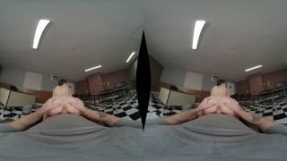 Backdoor Lessons - Smartphone VR