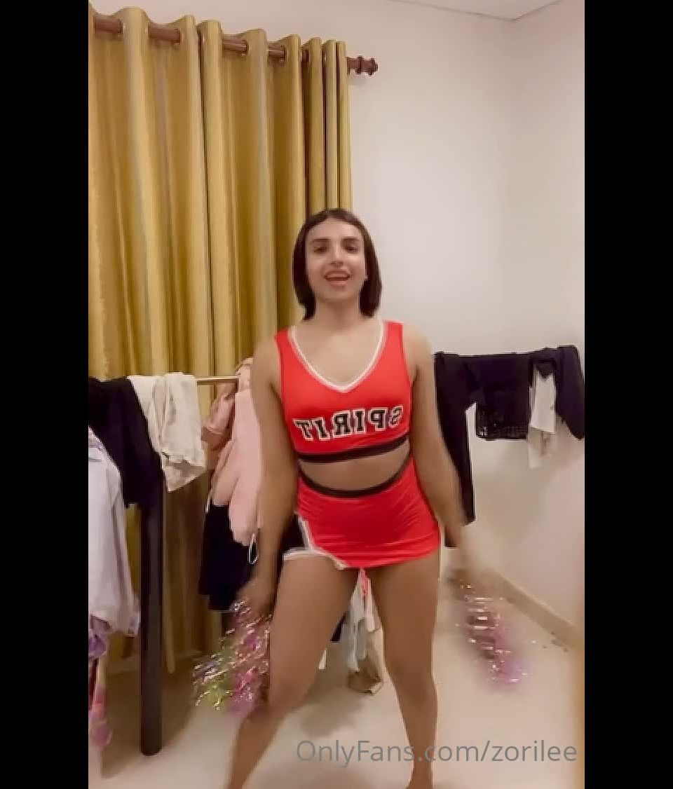 KoKo - zorilee () Zorilee - i wanna be your little cheerleader girl and can you see that little surprise under my skir 30-10-2021