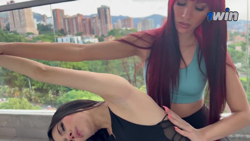 Delicious Lesbian Fuck With My Gym Trainer, She Likes Pregnant Women Ambar Prada 1080p