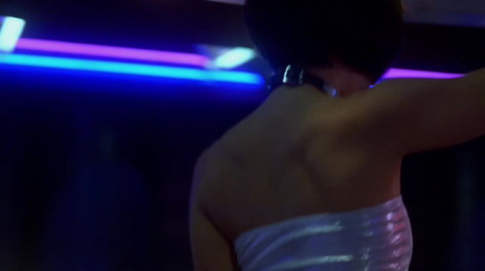 Sandra Oh – Dancing at the Blue Iguana (2000) HD 720p!!!