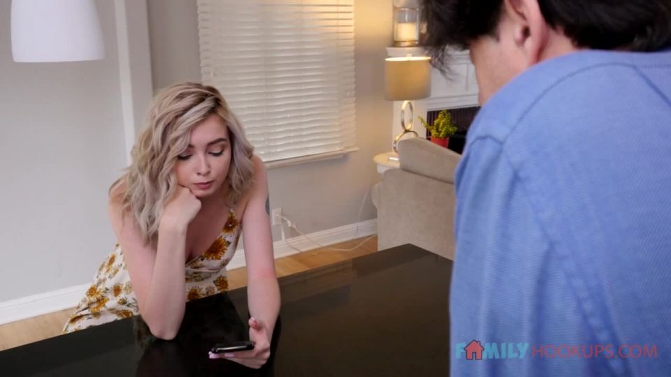 Cute teen Lexi Lore gets creampied by her hung stepdad 720p - Stepdad