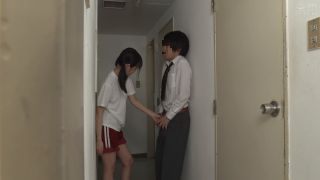 [FHD/SD]HHF-080 女子校生限定！ブラ透け度200％ ゲリラ豪雨でビショ濡れになった制服女子たちに勃起が止まらず中出しハメ放題BEST16名4時間