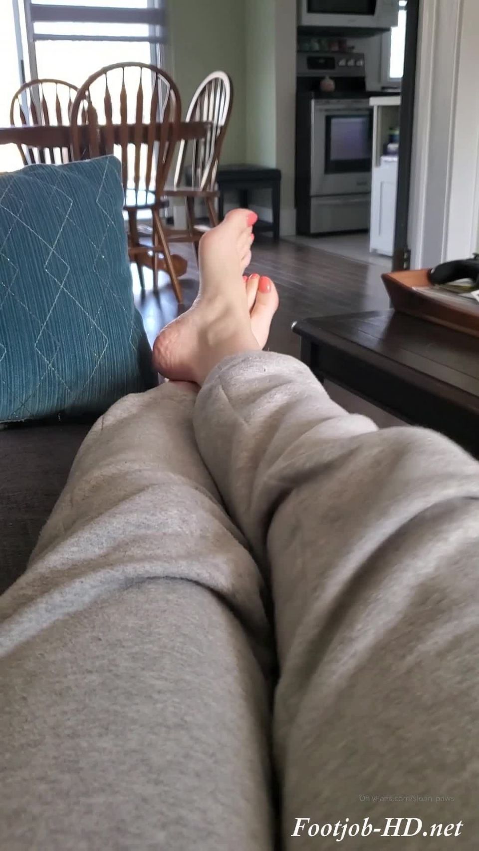 gratis porno clip 23 Sloans Paws 26, selena gomez pie fetiche en los pies porno