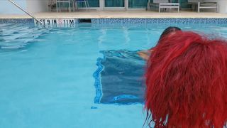 [K2S.CLUB] Ginger Rae xoxo - Ignorado por una piscina en Miami - Ignorar y negar - FullHD 1080P