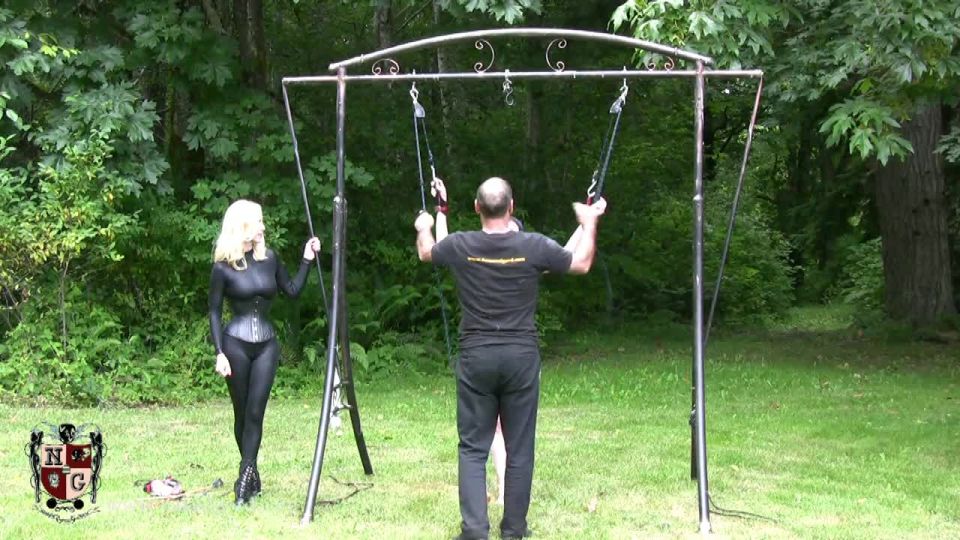 HouseOfGord Remastered_ngTY09installation_lg