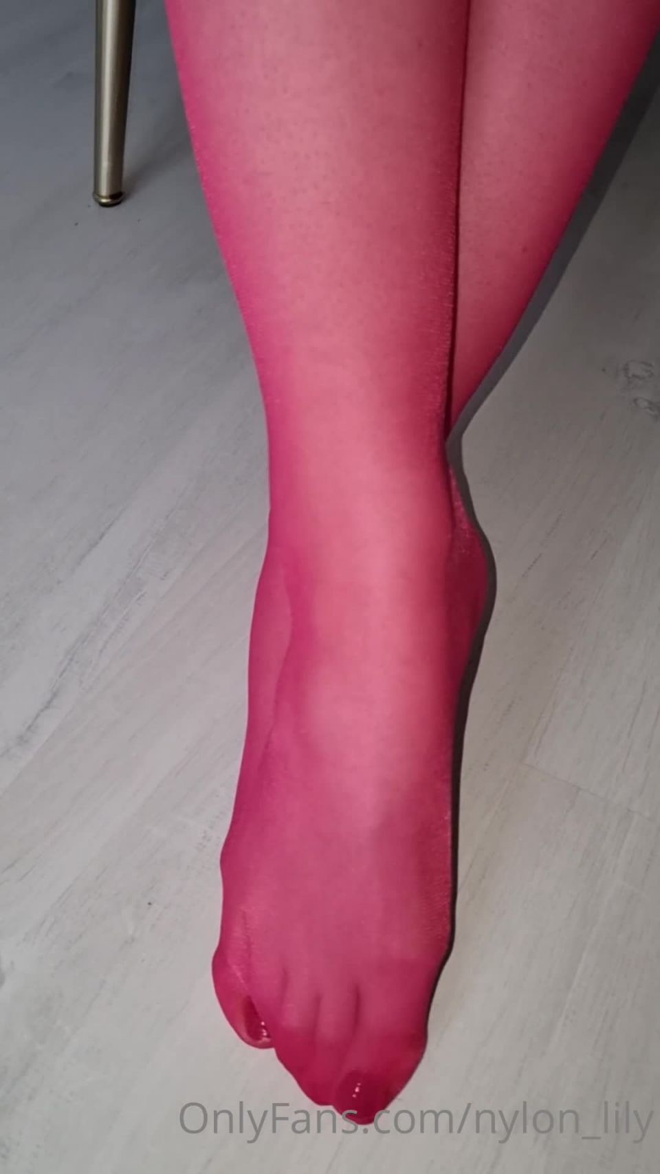 Nylon Lily () Nylonlily - getting up close and personal with my miss o crotchless pantyhose tonight and a cheek 05-01-2022