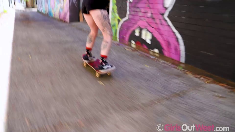 6229 Emma Foxx Kick Flips