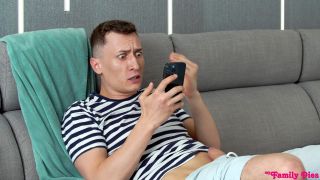 My Family Pies/Nubiles - Porn - Sybil - I Accidentally Sent My Stepsis A Dick Pic - Girl orgasm