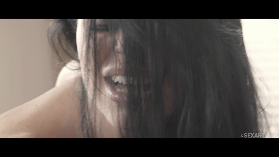 Kira Queen, Stella Cardo - Pasión Trío Sexo con chicas de belleza (Euro sexo)