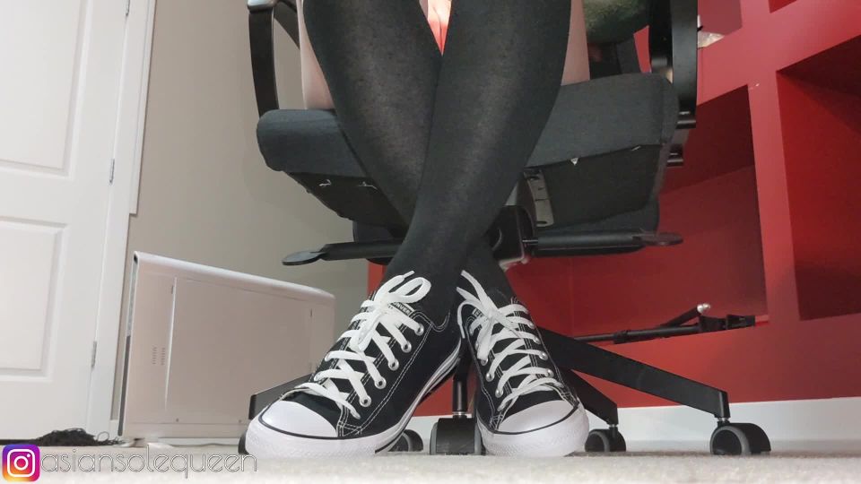 free video 34 arab feet fetish feet porn | asiansolequeen - Under the desk humiliation JOI with converse and thigh high sock removal | fetish