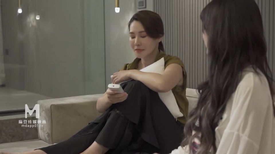 Shen Nana, Su Ya - Tyrannical double rape mother and daughter flower [MD0163] [uncen] - Madou Media (HD 2021)
