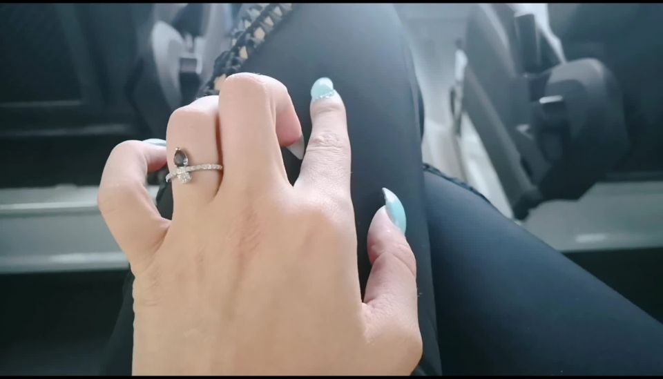 free video 24 femdom love fetish porn | Goddess Natalie d by my nails tapping | joi video