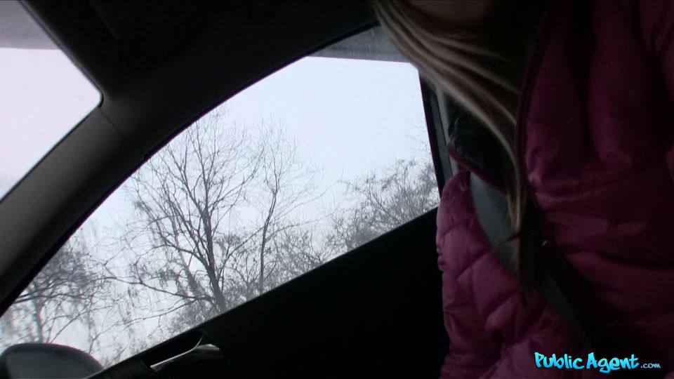 Gina Gerson - Extraño paga buen dinero para follar linda chica en su coche Full HD