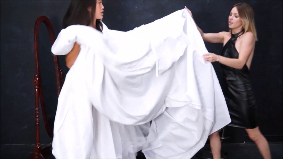 Custom Fetish - Amber Destroys Josey s Wedding Dress Day - Fetish