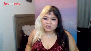 [GetFreeDays.com] Awkward Asian Camgirl Paints Naked Porn Video March 2023