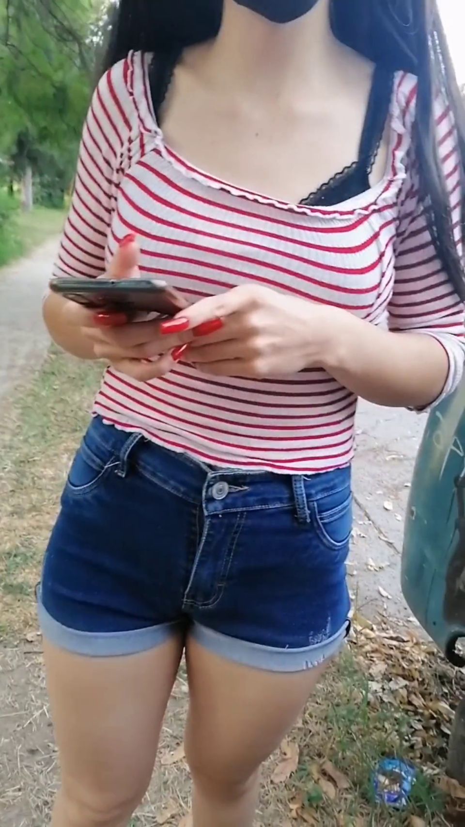 18 YEARS OLD BIG ASS GIRL CAUGHT  MOANS WHO WANTS COCK AND CUM