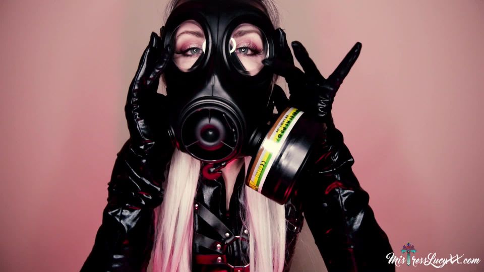 MistressLucyXX - Gas Mask Mistress Jerk Off - BDSM