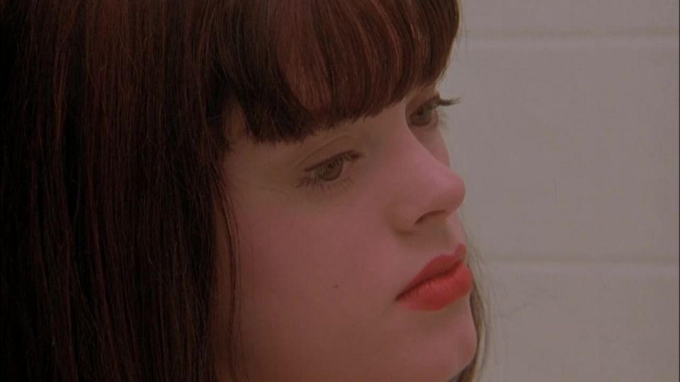 Rose McGowan – The Doom Generation (1995) HD 720p - [Celebrity porn]