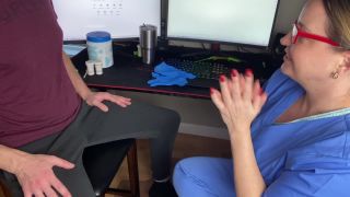 PilatesMilf - Doctor Jerks off and Fucks Patient - Glovefetish