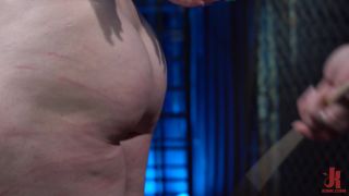 video porno online 8 Whepped Ass - Elise Graves  hardcore  hardcore porno brezo vandeven hardcore