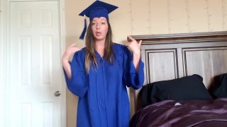 7665 Mandyxxxbaby - Graduation Orgasm