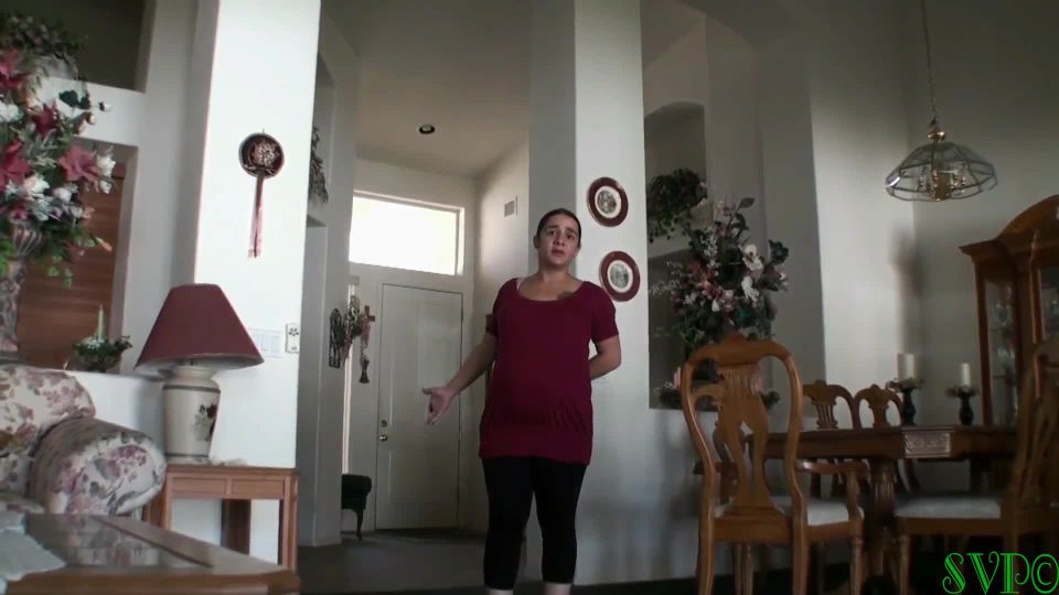 Big ass heavy breasted 8 months pregnant whore stepmom wants h....