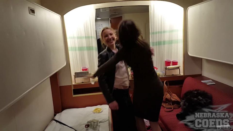 Taking Maria And Sarah On A Cruise Ship Late Night Masturbation And Room Party SmallTits
