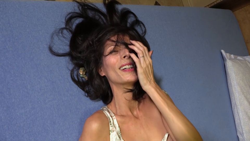 Esposa loca.Com Joi655 Hola