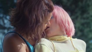 Montana Manning, Madison Lawlor - Daddy Issues (2018) HD 1080p!!!