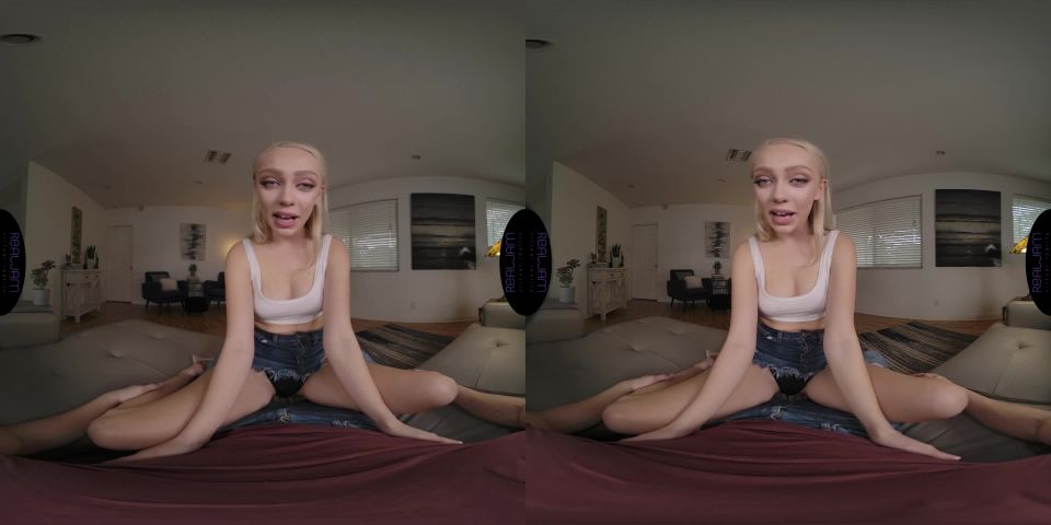 Braylin Bailey - Spicy Chick on Your Lap - VR Porn (UltraHD 2K 2021)